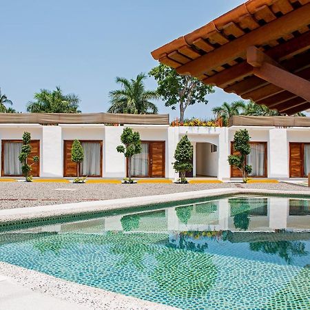 Hotel Casa Victoria Zihuatanejo Eksteriør billede