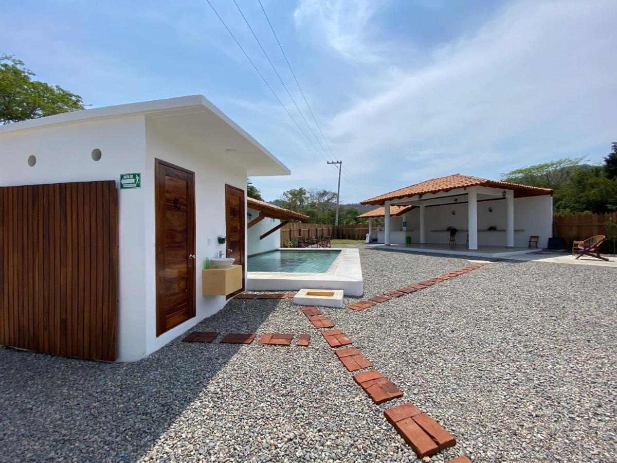 Hotel Casa Victoria Zihuatanejo Eksteriør billede