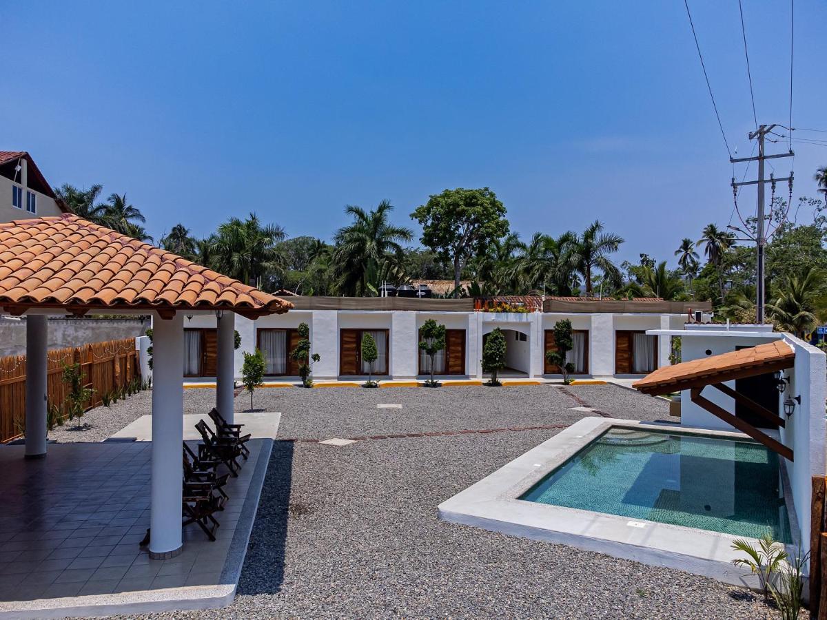Hotel Casa Victoria Zihuatanejo Eksteriør billede