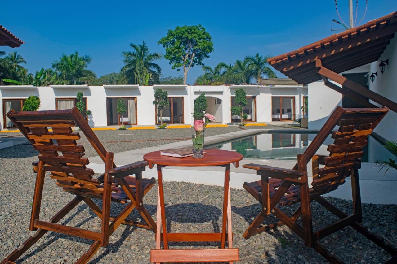 Hotel Casa Victoria Zihuatanejo Eksteriør billede